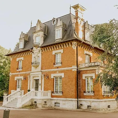 La Folie Hotel Forges-les-Eaux